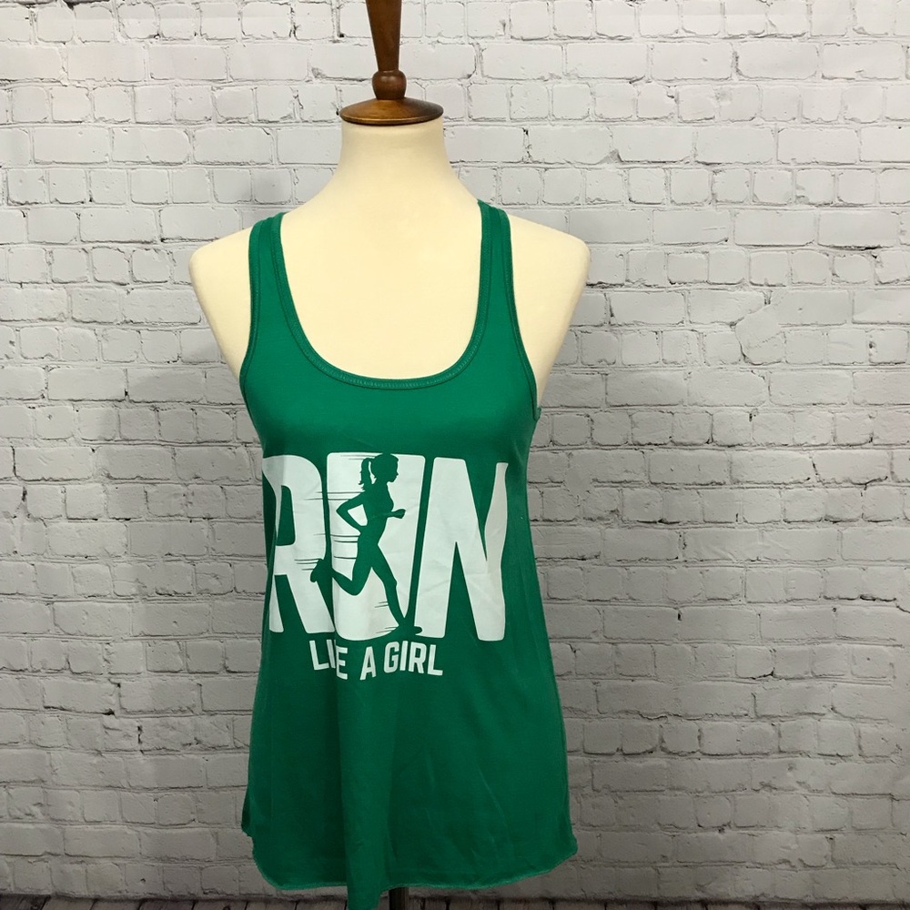 run like a girl green tank top 🌵✨